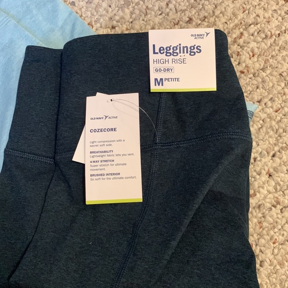 NWT old navy leggings - Picture 2 of 2
